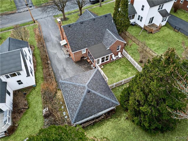 134 Century Drive, Geddes, NY 13209