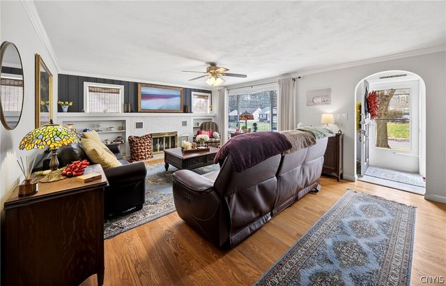 134 Century Drive, Geddes, NY 13209