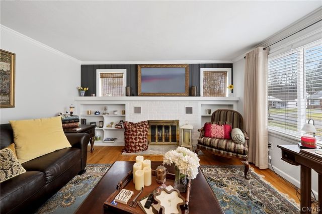 134 Century Drive, Geddes, NY 13209