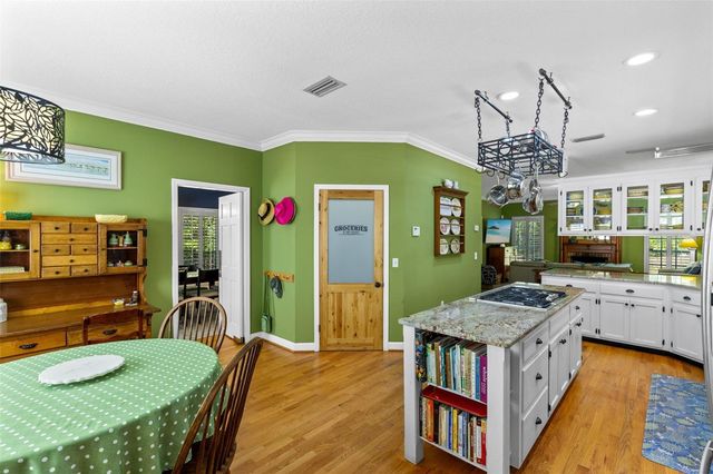 5787 N APOPKA VINELAND ROAD, Orlando, FL 32818