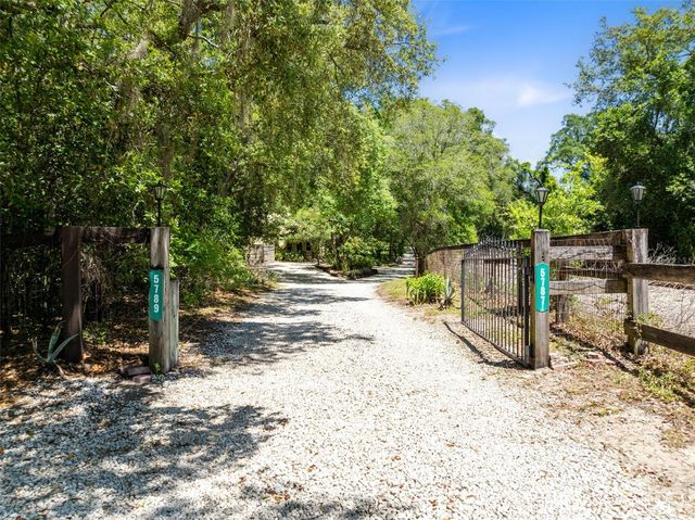 5787 N APOPKA VINELAND ROAD, Orlando, FL 32818