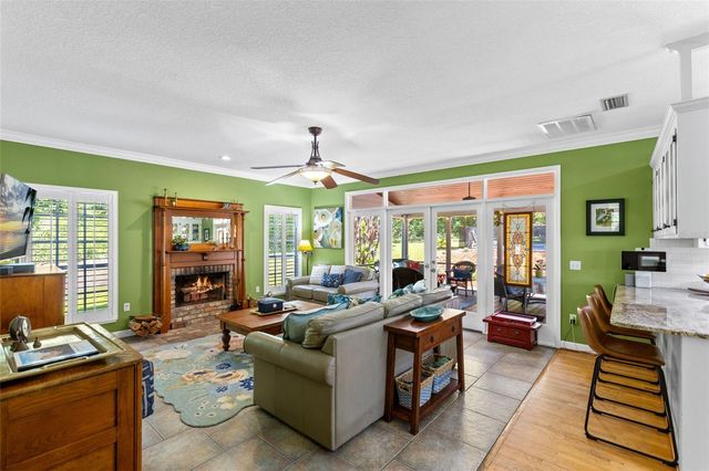 5787 N APOPKA VINELAND ROAD, Orlando, FL 32818