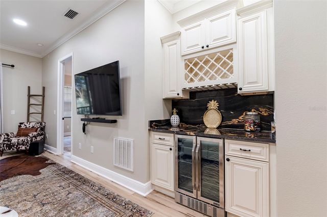 6815 DALI AVENUE F203, Land O Lakes, FL 34637