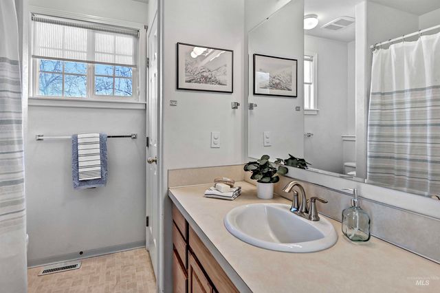 1902 W Washington St, Boise, ID 83702