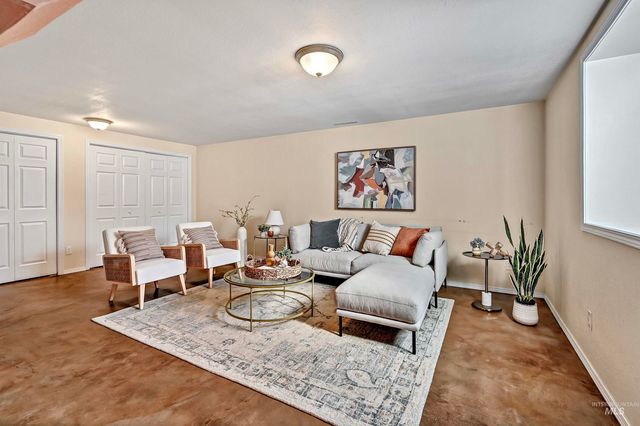 1902 W Washington St, Boise, ID 83702