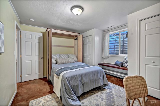 1902 W Washington St, Boise, ID 83702