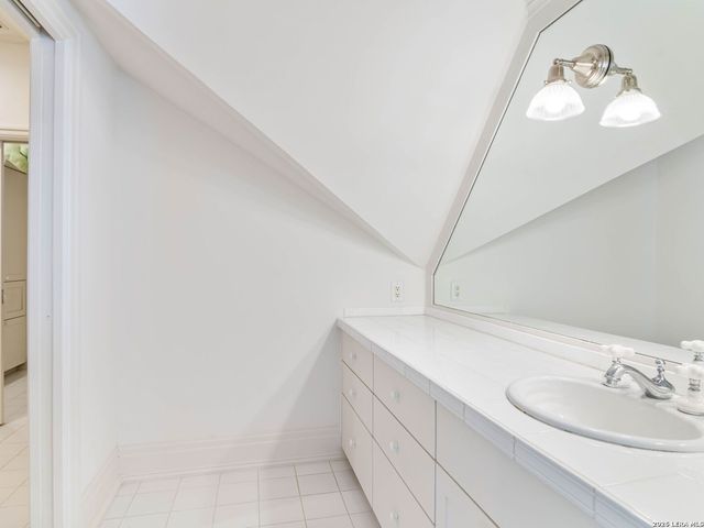 3564 Mountain Loop, San Antonio, TX 78261