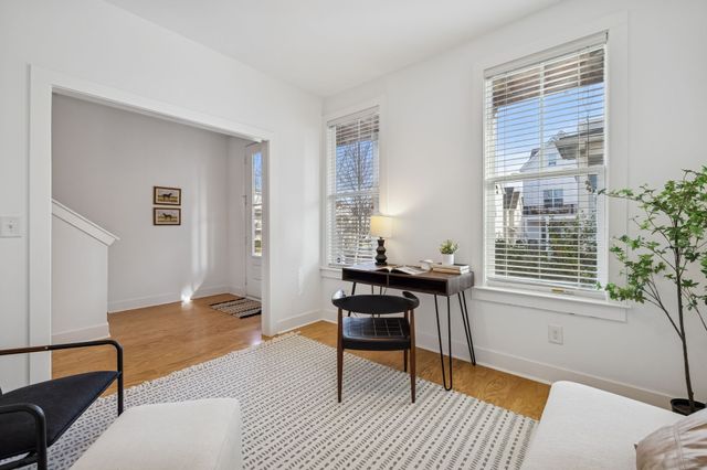 743 Cottage Park Dr, Nashville, TN 37207