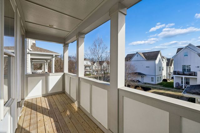 743 Cottage Park Dr, Nashville, TN 37207