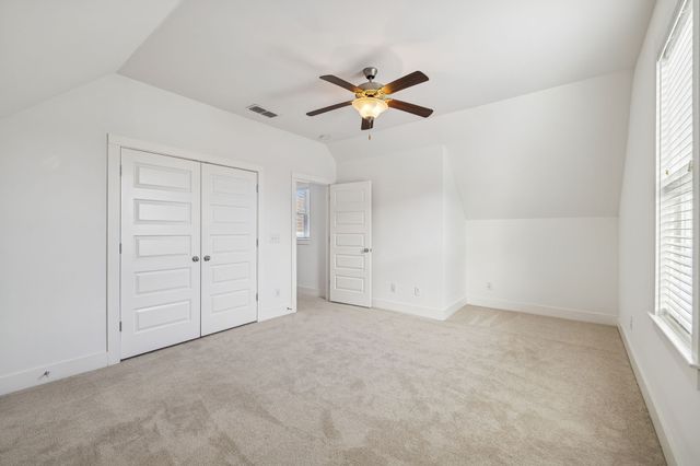 743 Cottage Park Dr, Nashville, TN 37207