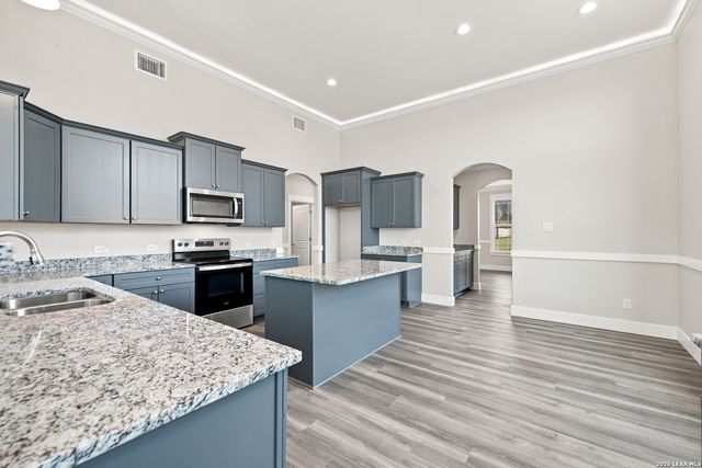 130 Merion Ln, La Vernia, TX 78121
