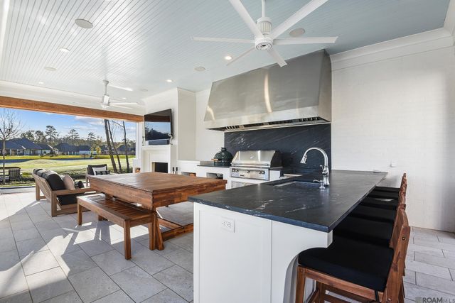 25820 Carnoustie Way, Denham Springs, LA 70726