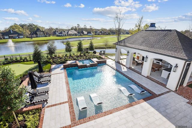 25820 Carnoustie Way, Denham Springs, LA 70726