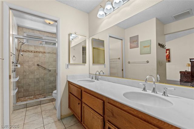 6721 North Brunswick Circle, Las Vegas, NV 89107