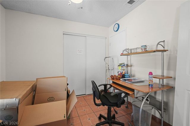 6721 North Brunswick Circle, Las Vegas, NV 89107