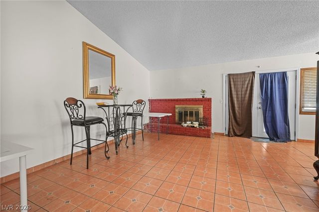 6721 North Brunswick Circle, Las Vegas, NV 89107