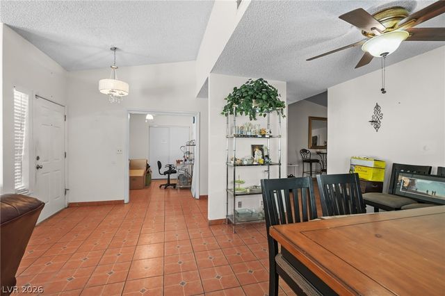 6721 North Brunswick Circle, Las Vegas, NV 89107
