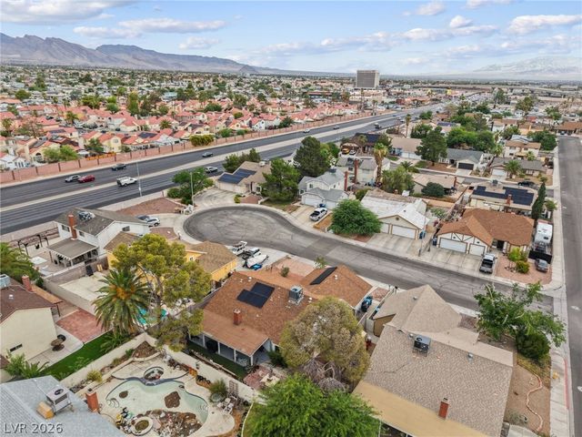 6721 North Brunswick Circle, Las Vegas, NV 89107