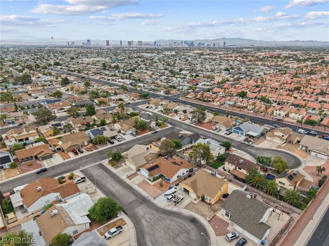 6721 North Brunswick Circle, Las Vegas, NV 89107