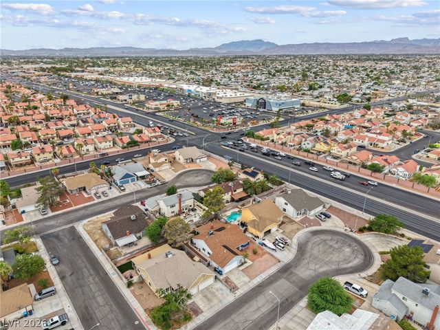 6721 North Brunswick Circle, Las Vegas, NV 89107