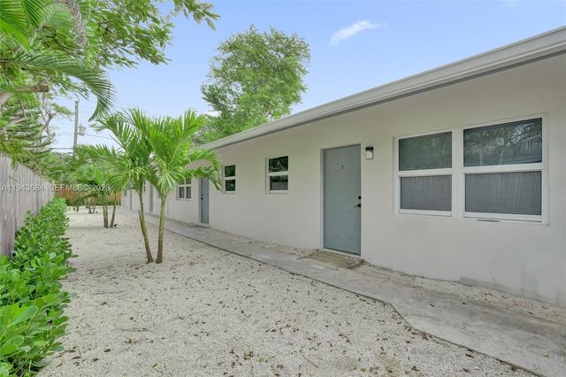 922 NW 4th Ave 4, Fort Lauderdale, FL 33311