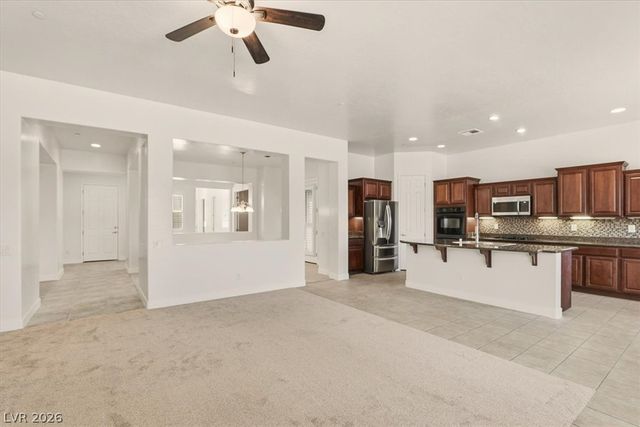 208 Palmetto Pointe Drive, Henderson, NV 89012