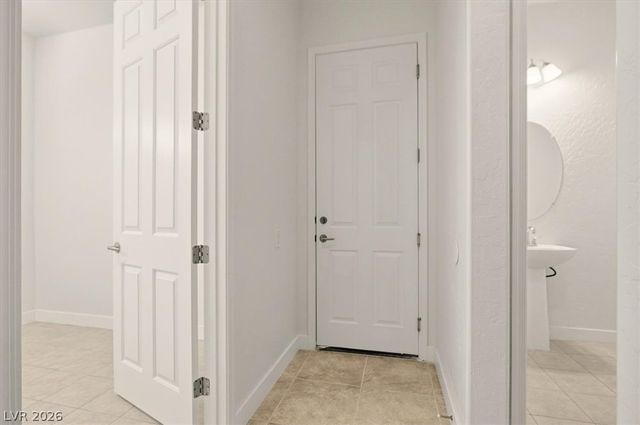 208 Palmetto Pointe Drive, Henderson, NV 89012