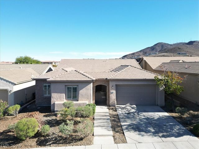 208 Palmetto Pointe Drive, Henderson, NV 89012