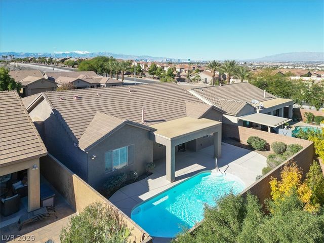 208 Palmetto Pointe Drive, Henderson, NV 89012