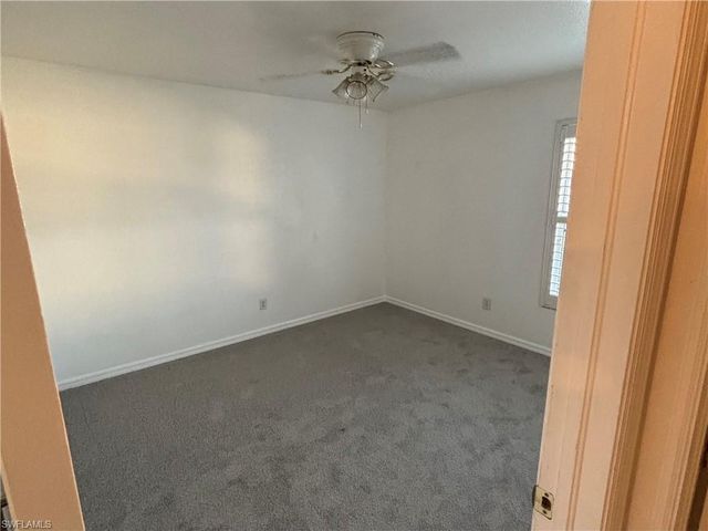 1012 SE 12th TER, Cape Coral, FL 33990