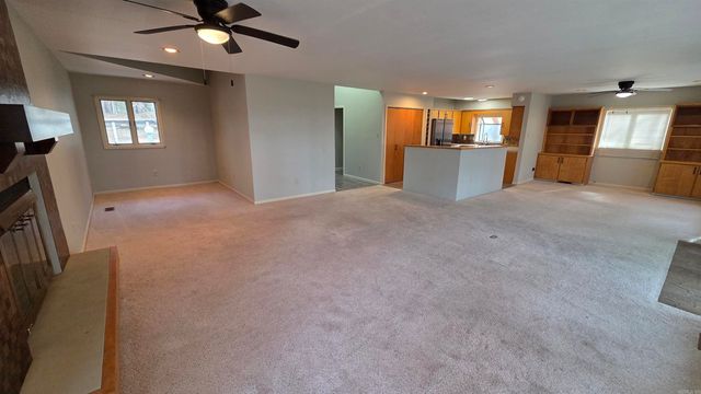 112 Ridgeview Drive, Fairfield Bay, AR 72088