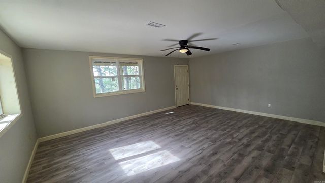 112 Ridgeview Drive, Fairfield Bay, AR 72088