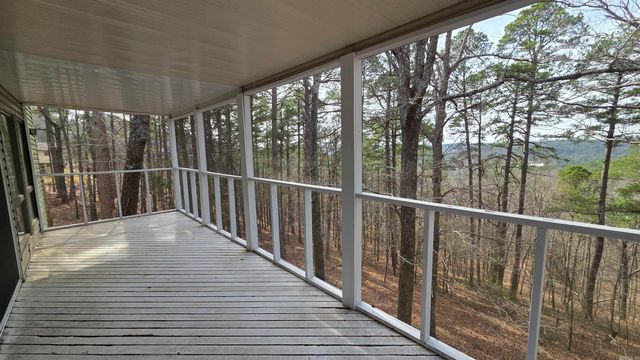 112 Ridgeview Drive, Fairfield Bay, AR 72088