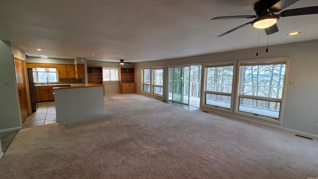 112 Ridgeview Drive, Fairfield Bay, AR 72088