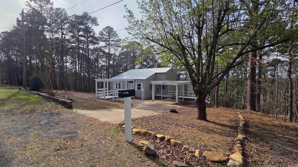112 Ridgeview Drive, Fairfield Bay, AR 72088