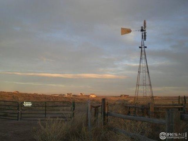 16478 Essex Rd S, Platteville, CO 80651