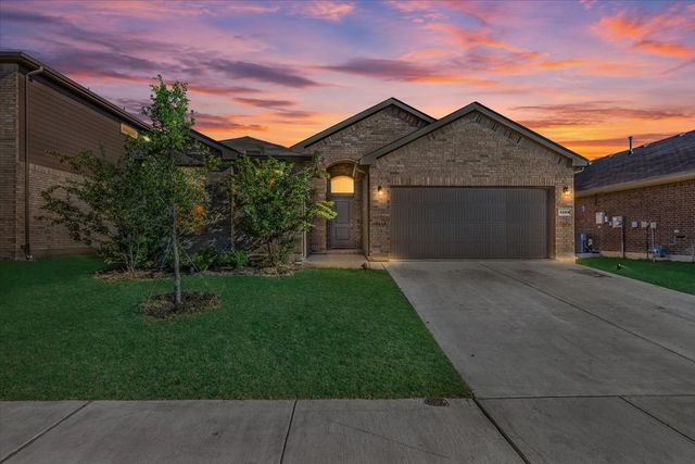 1209 Elgar Trail, Fort Worth, TX 76247