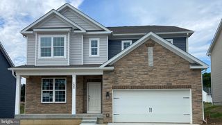 214 LINDSEY DR, Columbia, PA 17512
