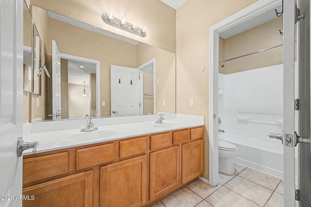 17817 W MARSHALL Lane, Surprise, AZ 85388
