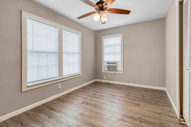 232 E Theo Ave, San Antonio, TX 78214