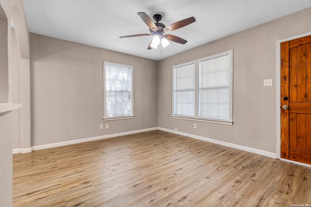 232 E Theo Ave, San Antonio, TX 78214