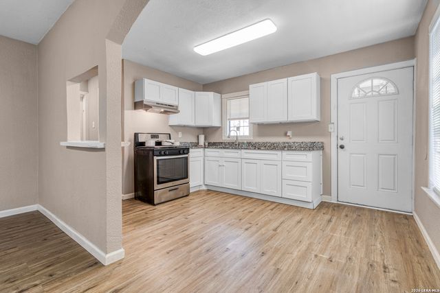 232 E Theo Ave, San Antonio, TX 78214