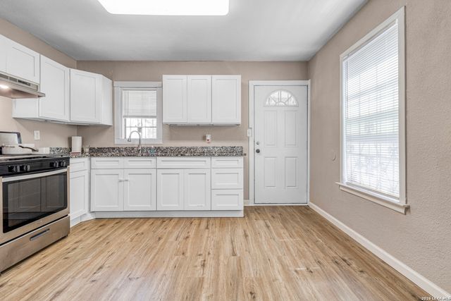 232 E Theo Ave, San Antonio, TX 78214