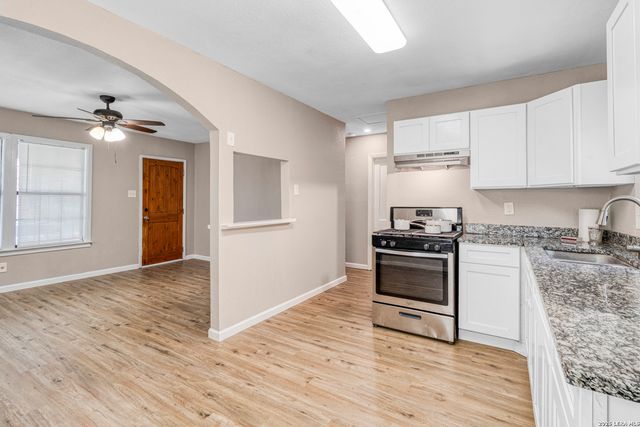 232 E Theo Ave, San Antonio, TX 78214