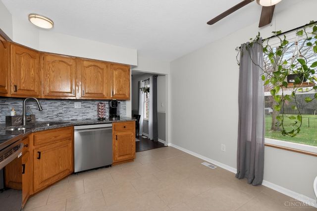 2005 Big Apple Drive, Batavia, OH 45103