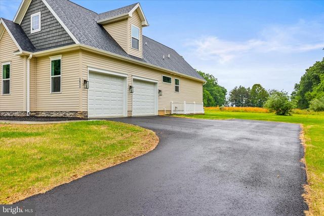 3913 SAINT PAULS RD, Millers, MD 21102