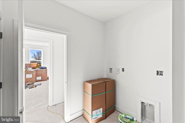 3913 SAINT PAULS RD, Millers, MD 21102