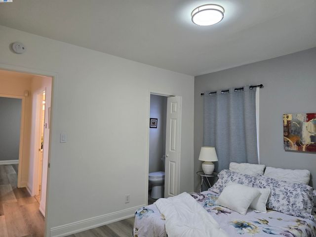 2954 Delaware St, Oakland, CA 94602