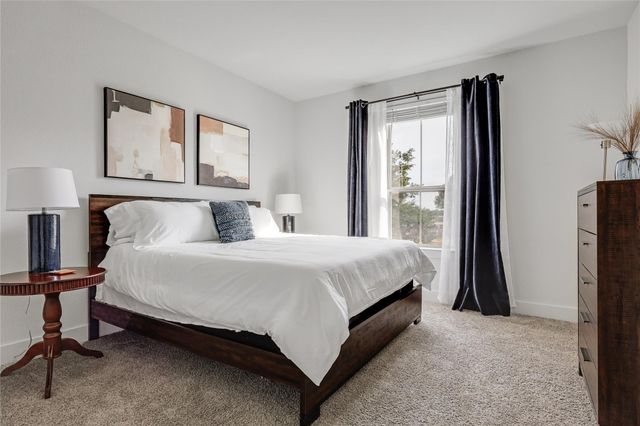 4905 Destination WAY, Jonestown, TX 78645