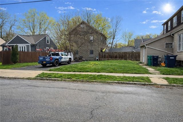 502 87th Street, Niagara Falls, NY 14304